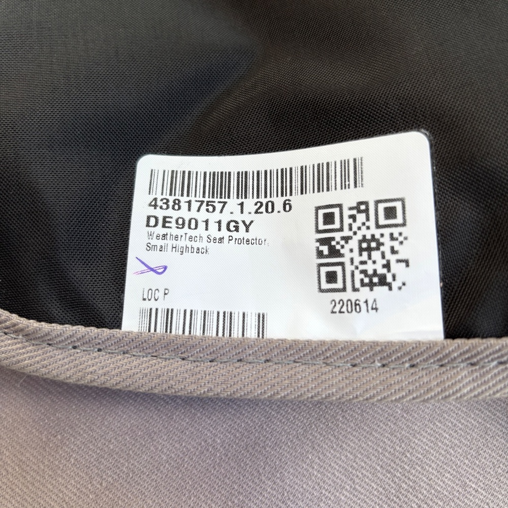 WeatherTech Rear Bench Seat Protector - Picture 6 of 7